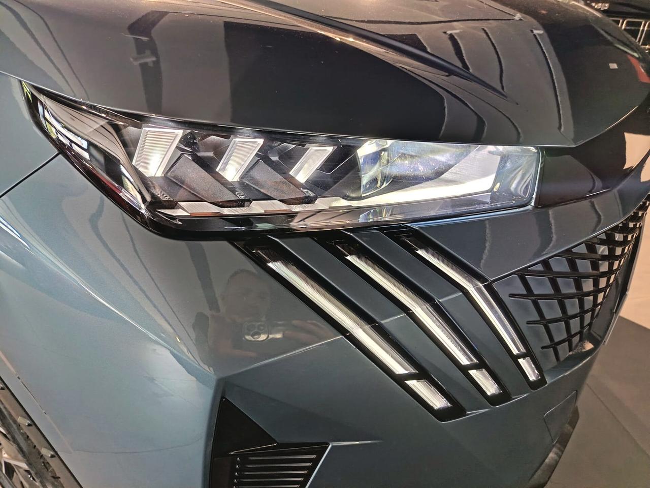 Peugeot 3008 Hybrid 145 e-DCS6 Allure