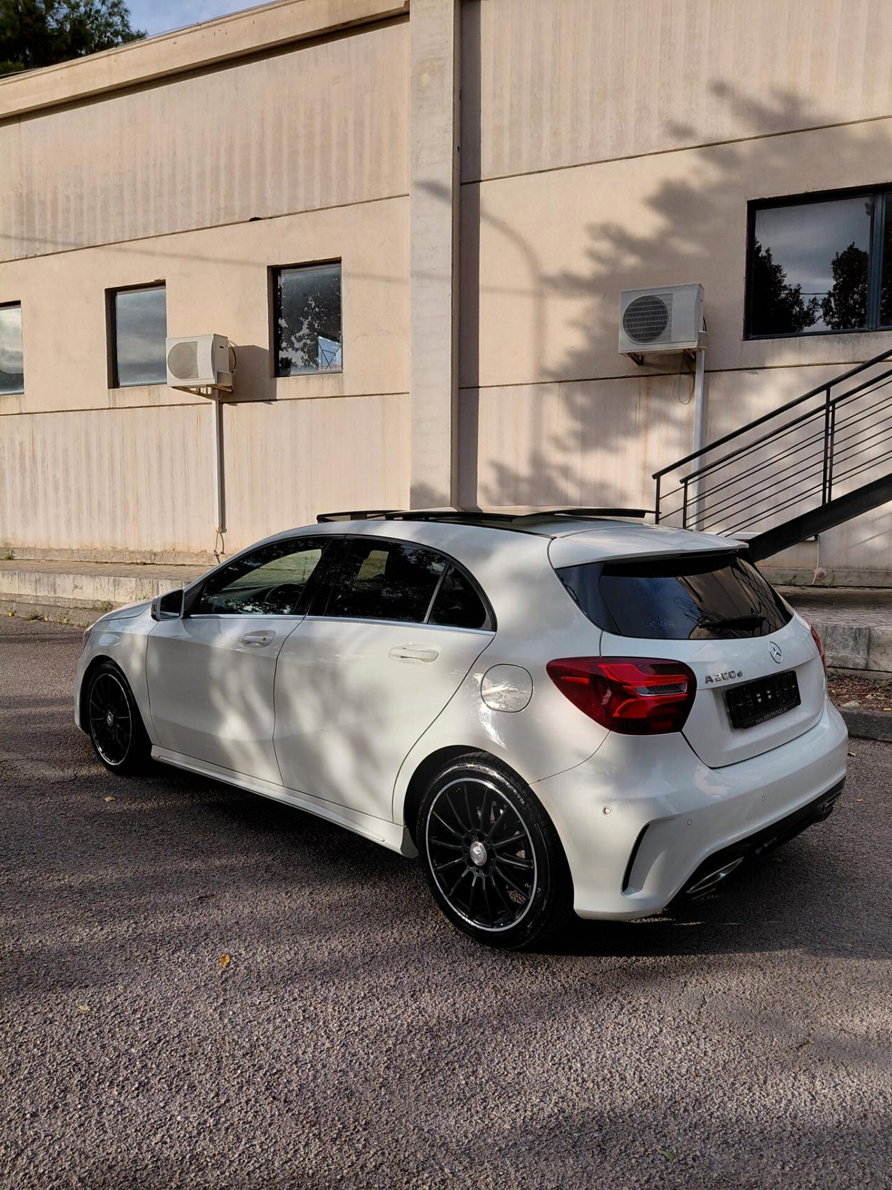 Mercedes-benz A 200 d Premium