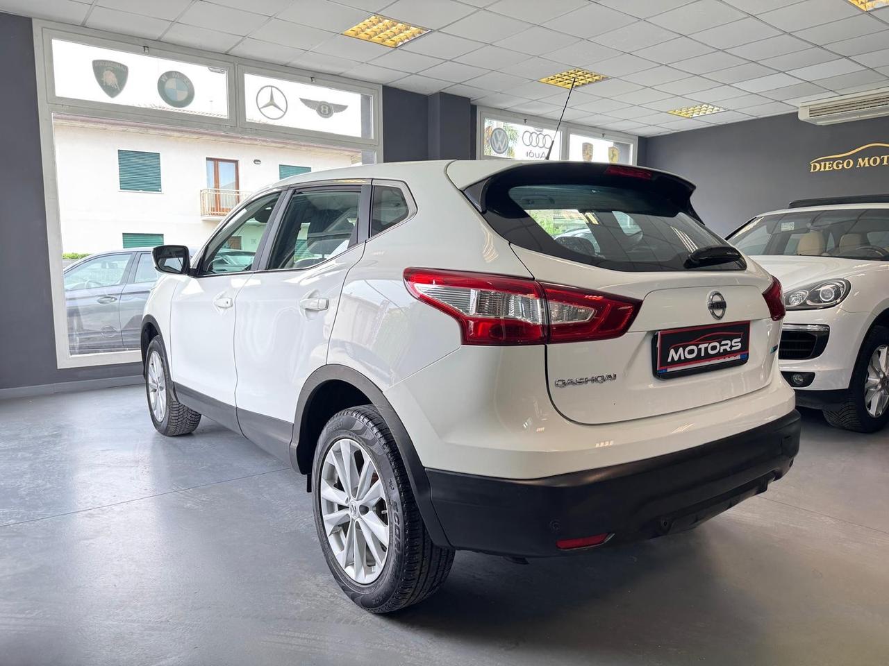 Nissan Qashqai 1.5 dCi Visia