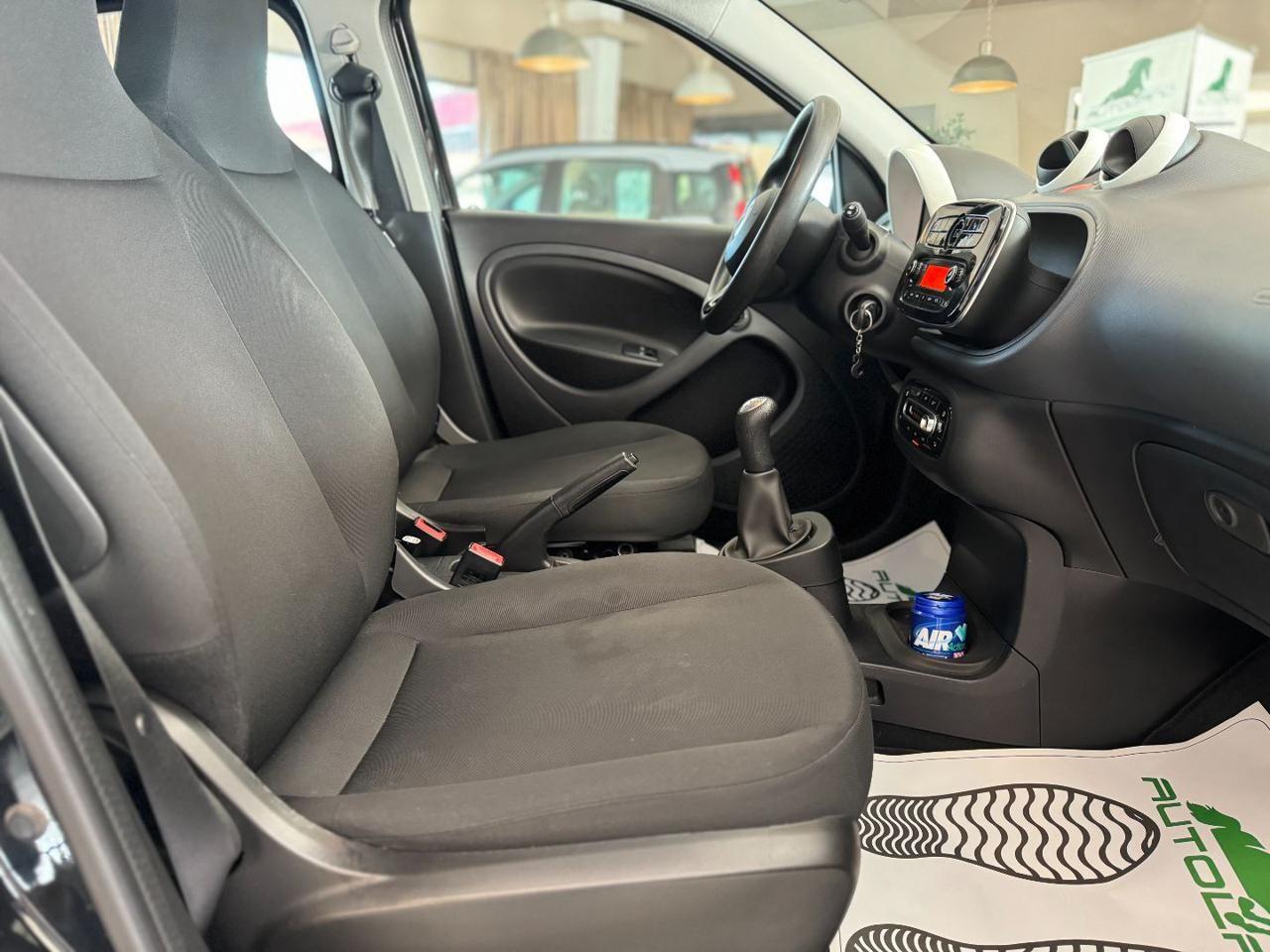 SMART ForFour 70 1.0 Passion Manuale Uni PRo