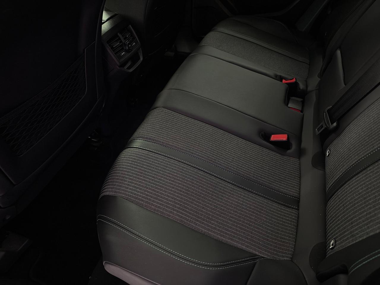 Peugeot 3008 130Cv EAT8 Allure Pack Iper Full