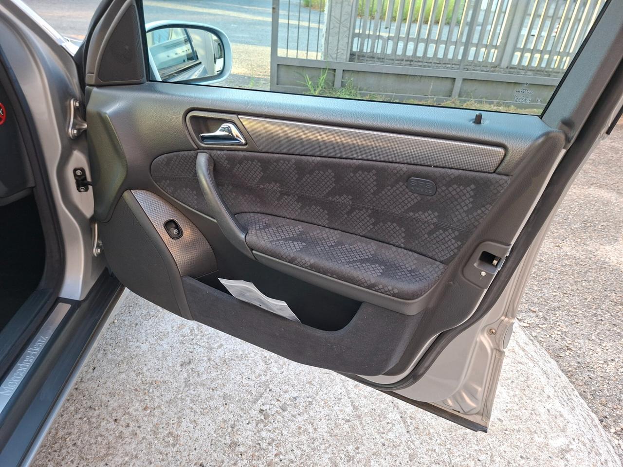 Mercedes C 200 CDI *84.000KM* *ASI*