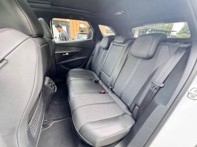 Peugeot 3008 1.2 pt t GT Line s&s 130cv eat8