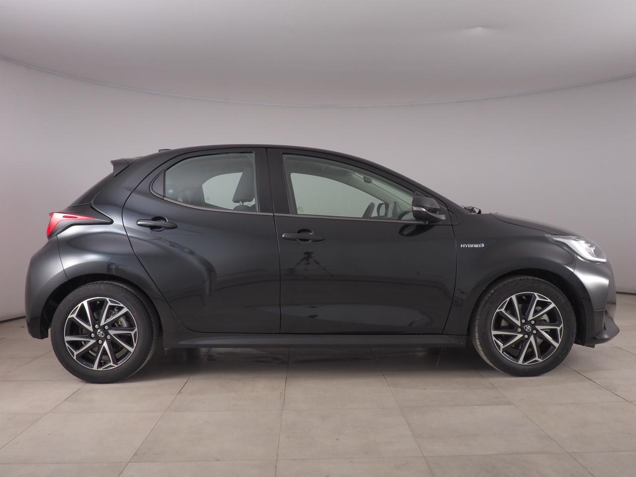 TOYOTA Yaris IV 2020 - Yaris 1.5h Trend