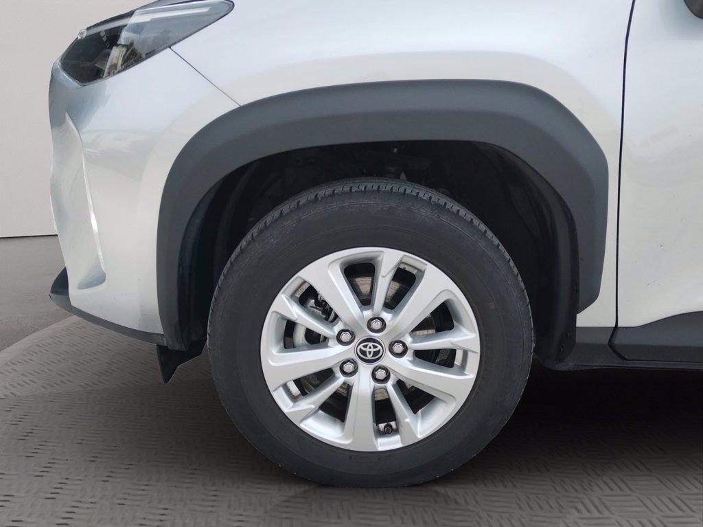 TOYOTA Yaris cross 1.5h active fwd 115cv e-cvt del 2025