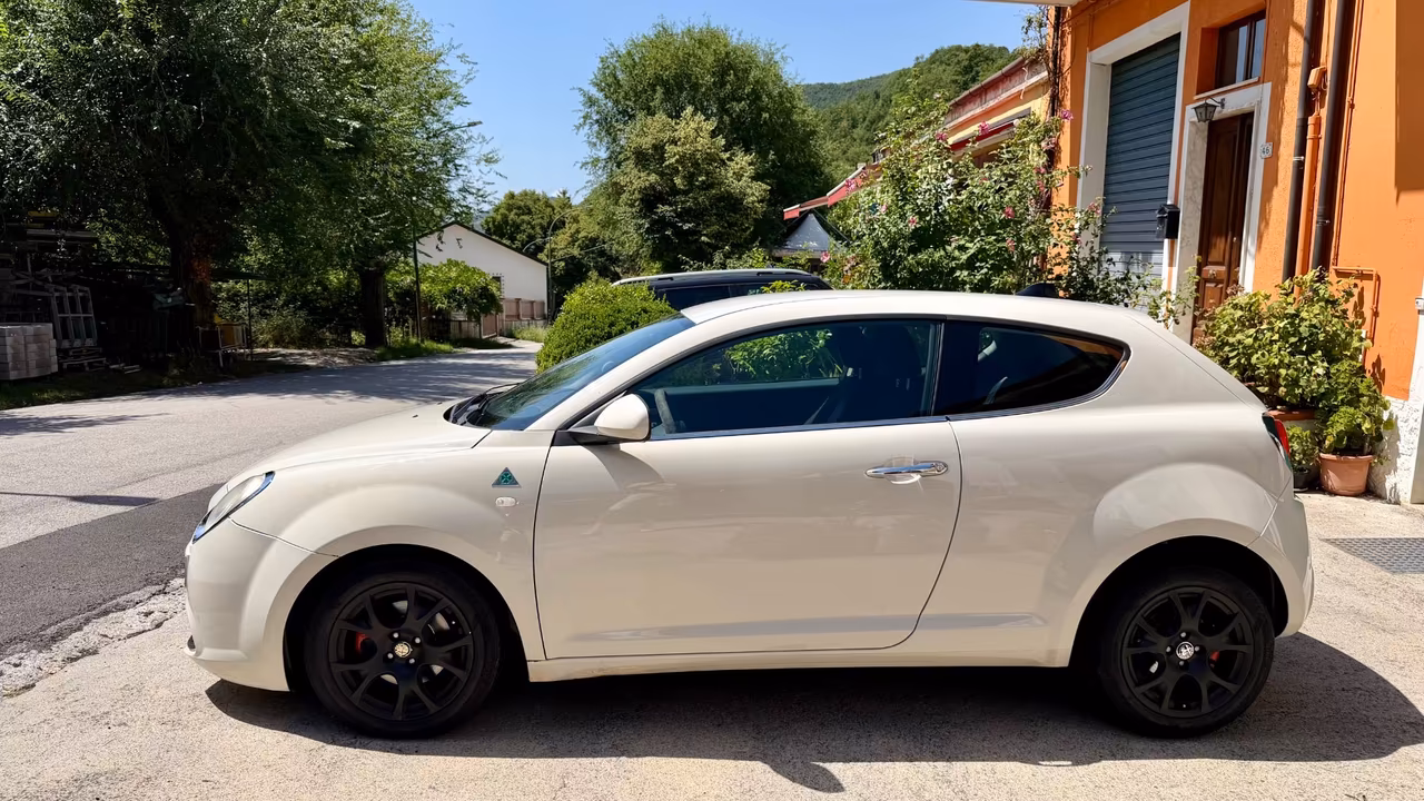 Alfa Romeo MiTo 1.3 JTDm 16V 90 CV Distinctive
