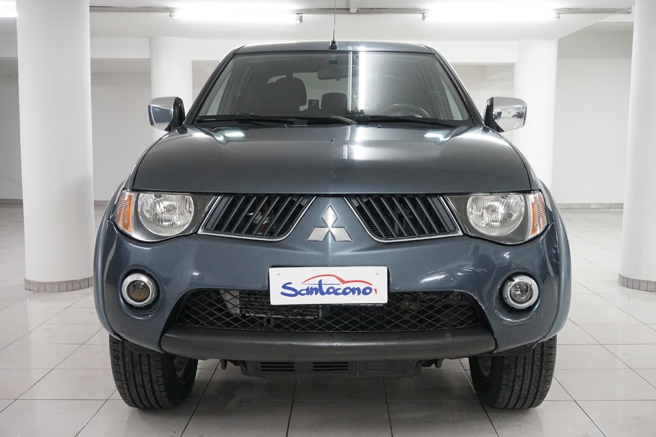 Mitsubishi L200 2.5 DI-D/136CV Double Cab Invite