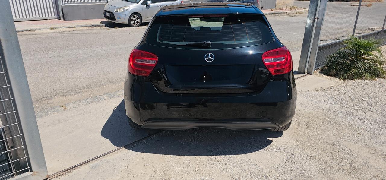 Mercedes-benz A 200 CDI Premium