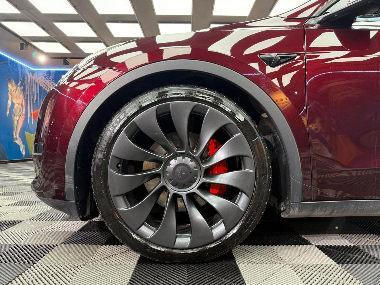 Tesla Model Y AWD Performance (046)