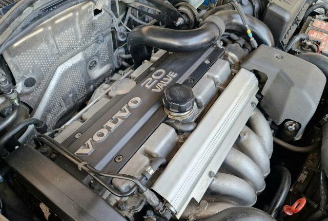VOLVO 850 2.0i turbo 20V cat Station Wagon T-5 ISCRITTA ASI