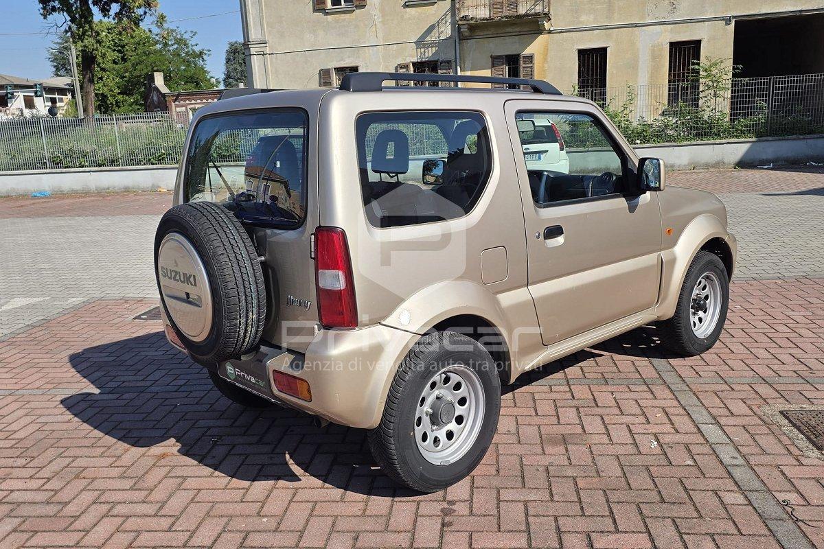 SUZUKI Jimny 1.3i 16V cat 4WD JLX