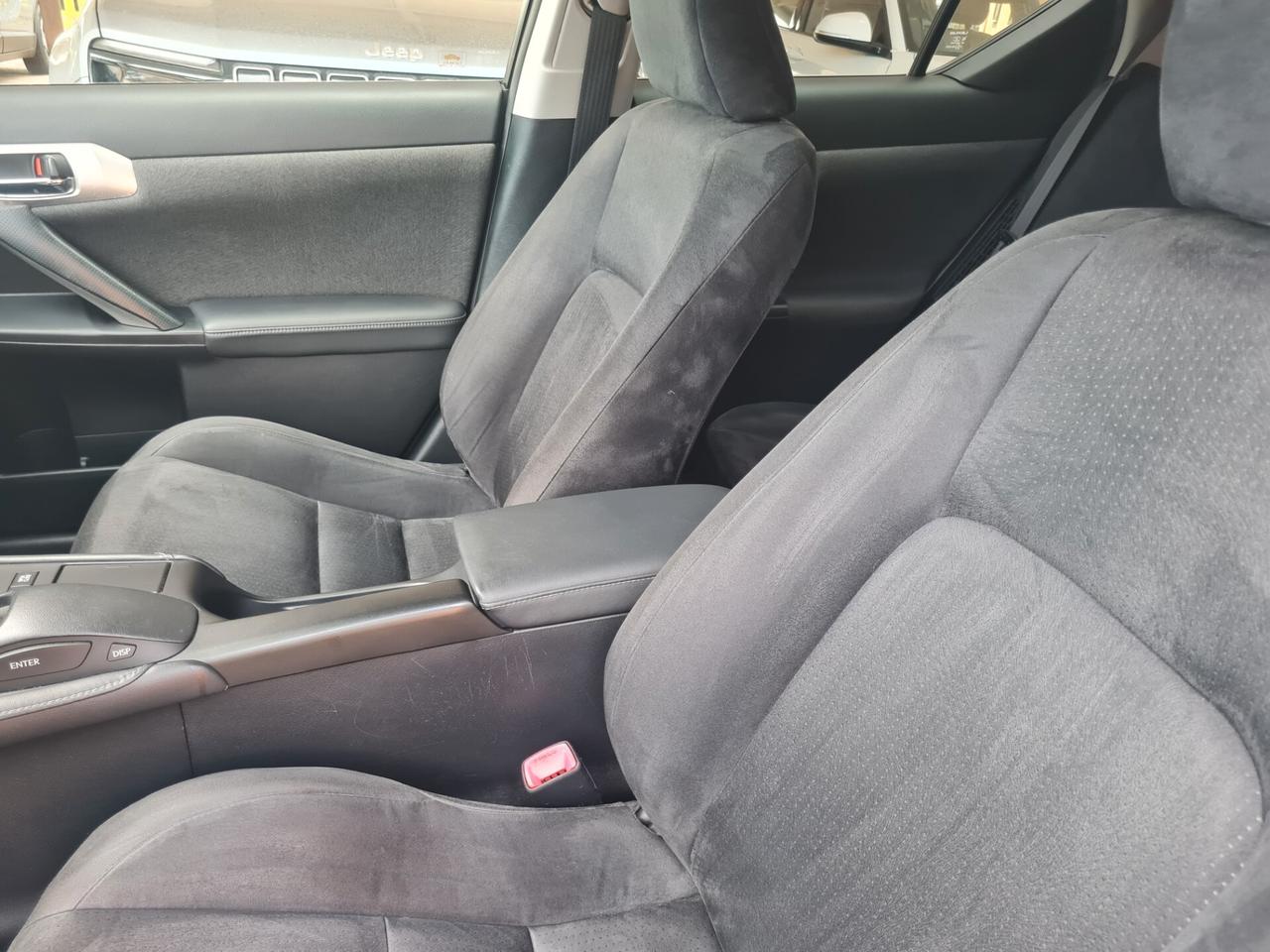 Lexus CT 200h Hybrid Luxury*AUT*NAVI*CAMERA*