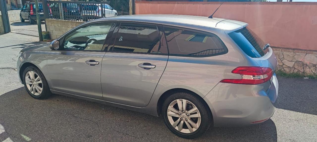 Peugeot 308 1.6 e-HDi 115 CV Stop&Start SW Business