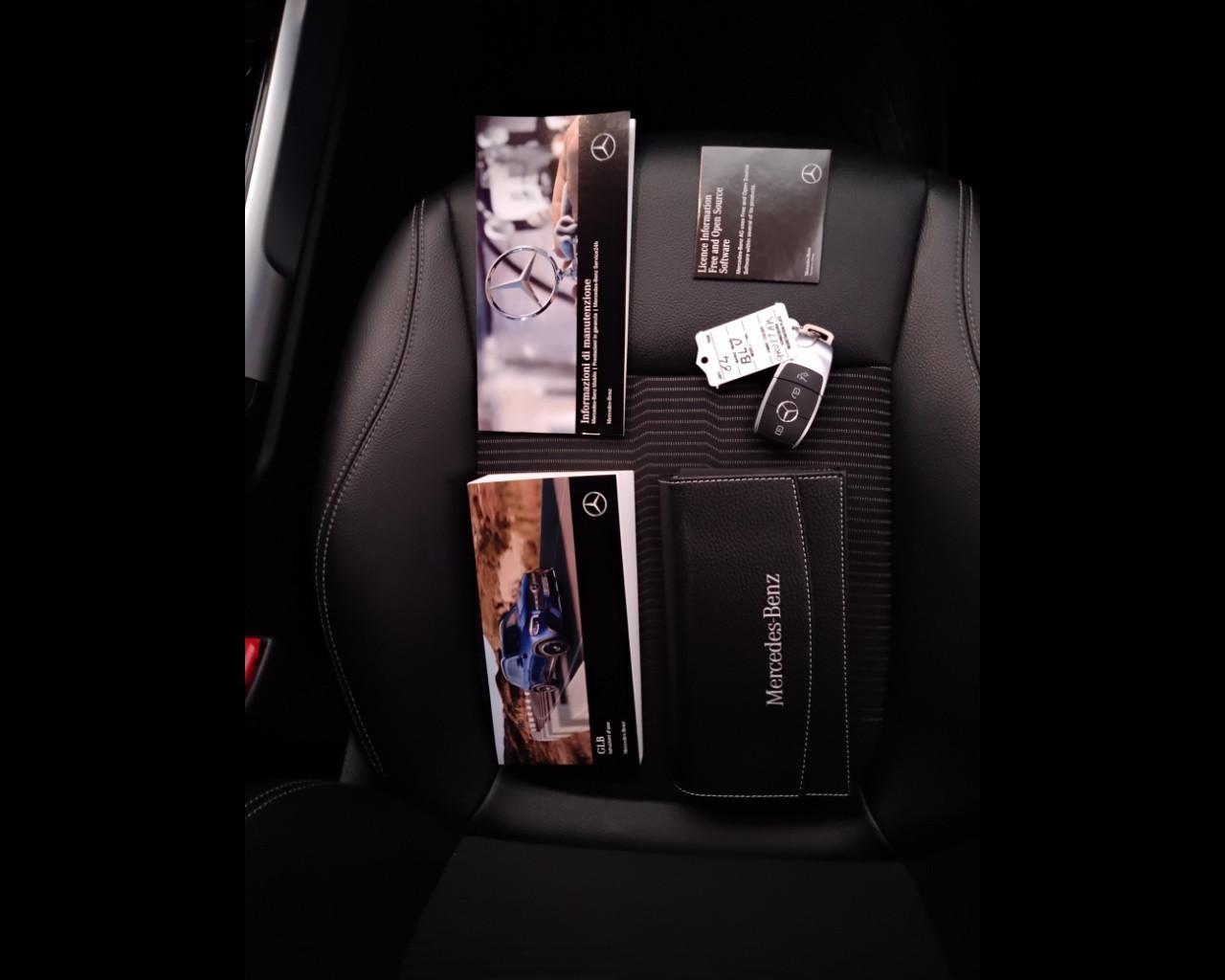 Mercedes-Benz GLB - X247 2019 - GLB 200 d Sport Plus auto