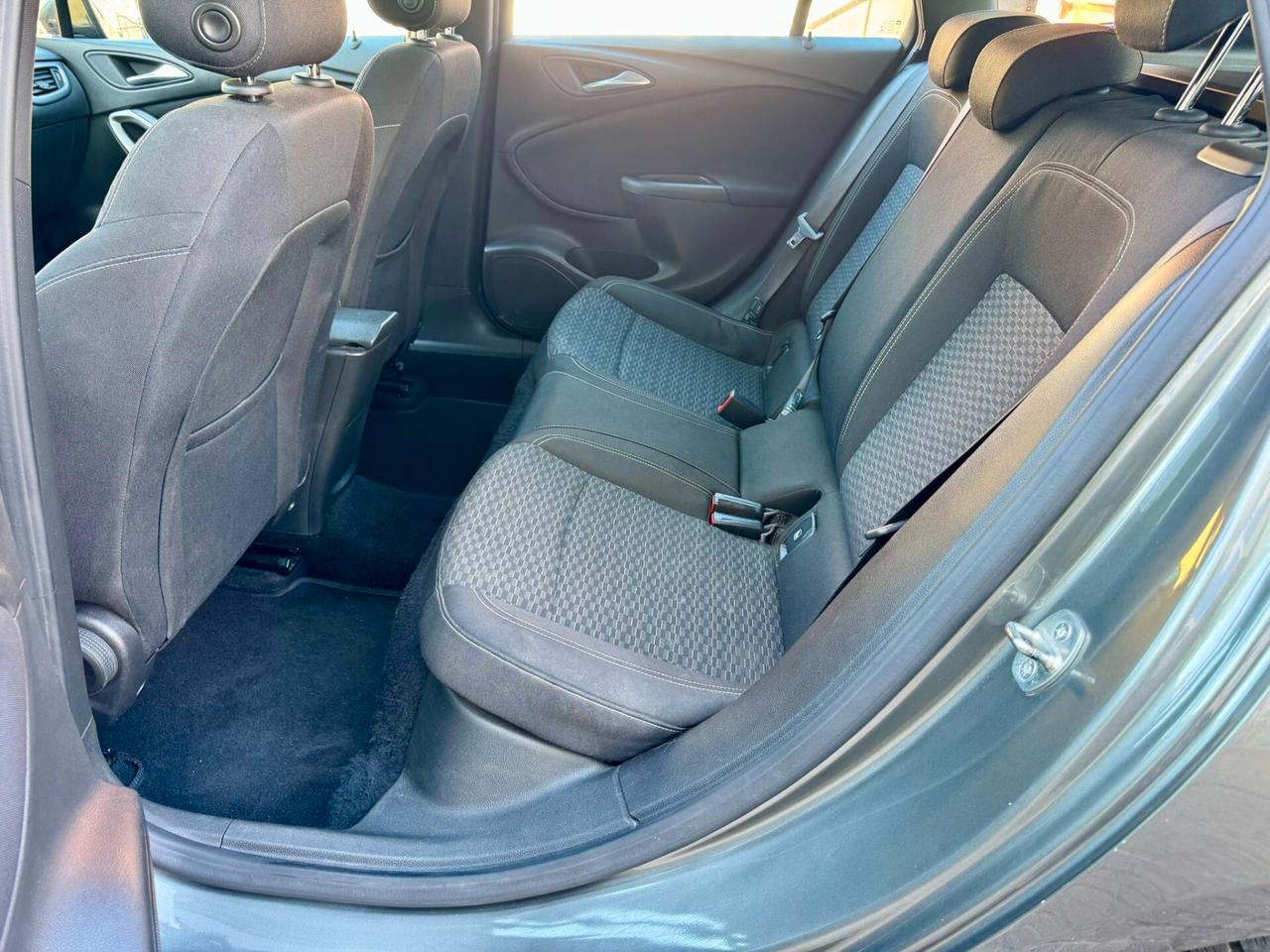 Opel Astra 1.6 CDTi 110CV Start&Stop Sports Tourer Business