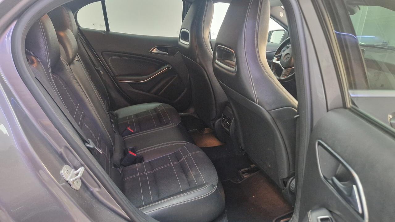Mercedes-benz GLA 220 GLA 220 CDI Automatic 4Matic Premium
