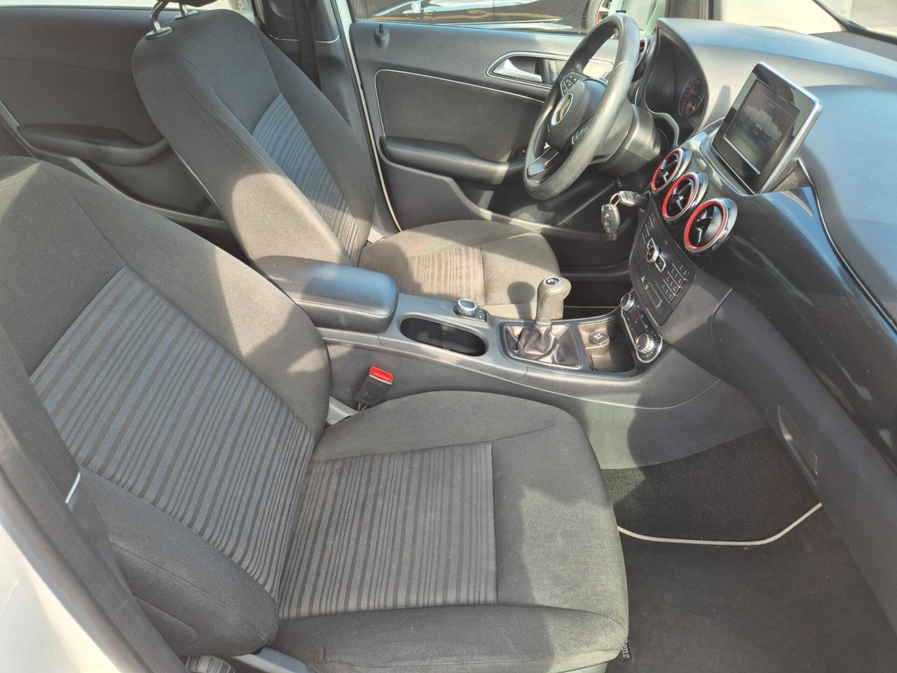 Mercedes-benz B 180 B 180 CDI Premium
