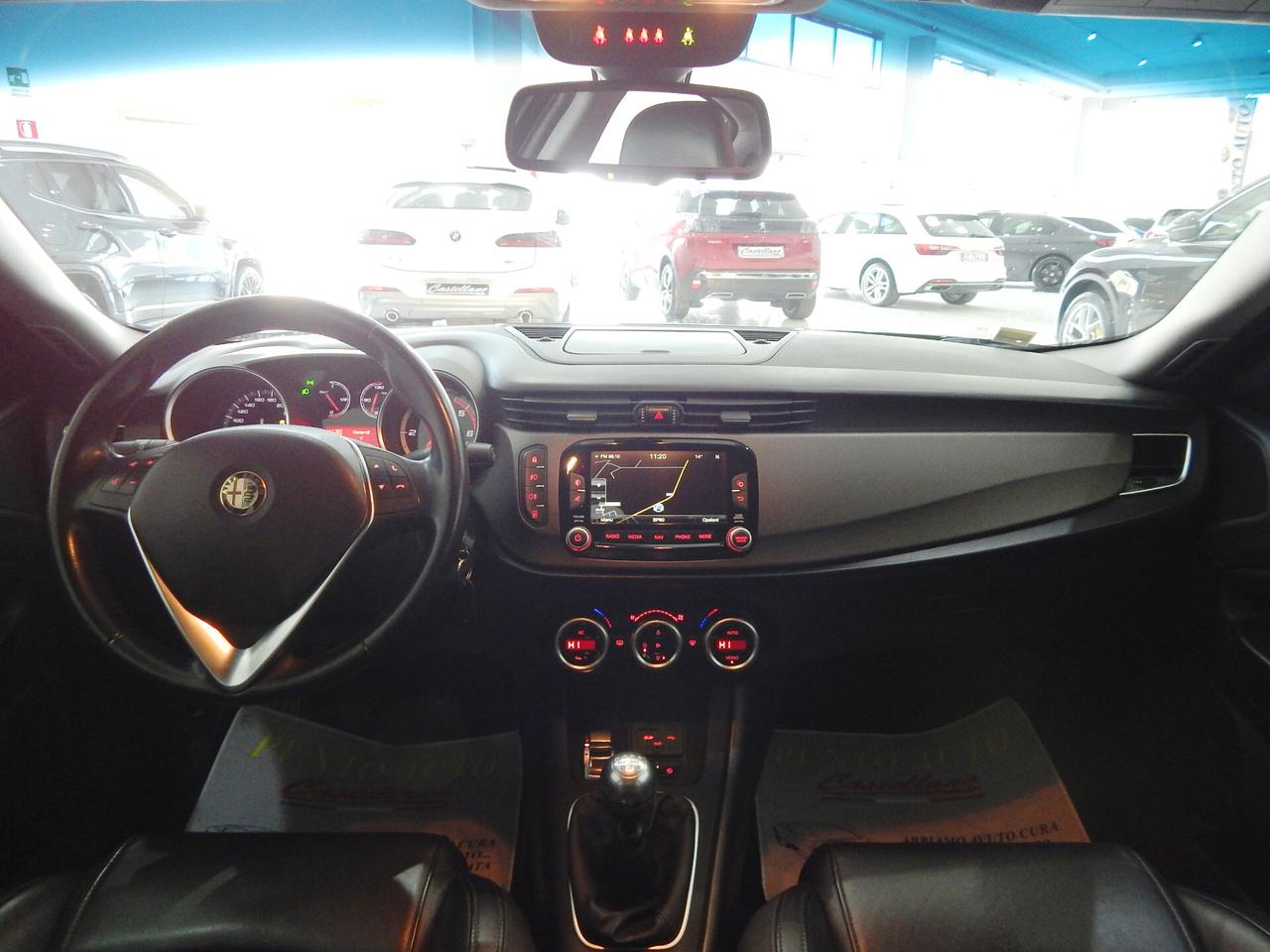 Alfa Romeo Giulietta 1.6 jtdm Distinctive 120cv NAVI-PELLE-PARK-LED