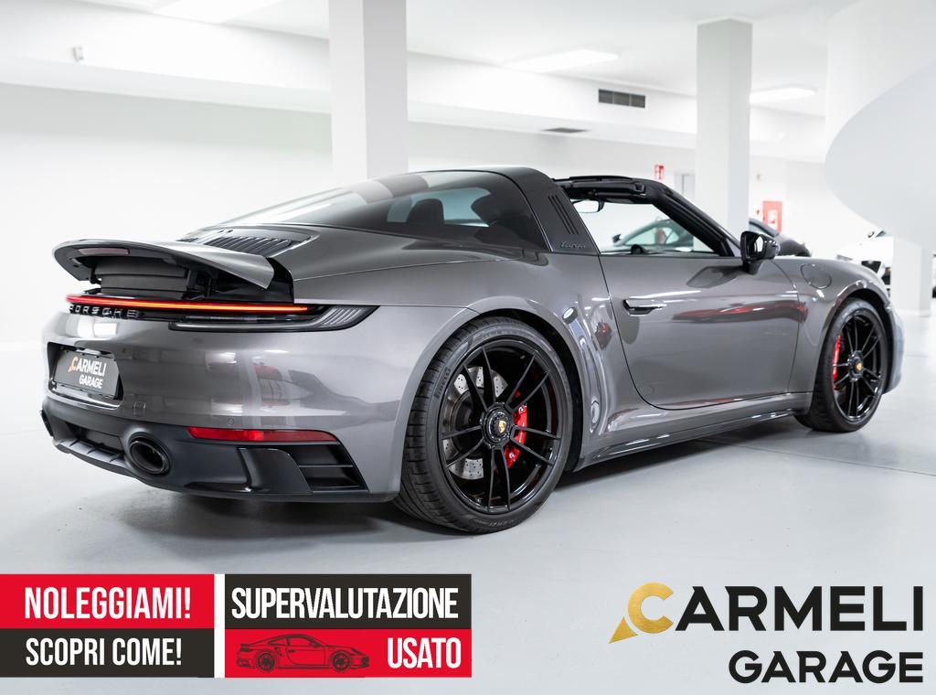 Porsche 911 Targa 992 TARGA 4 GTS