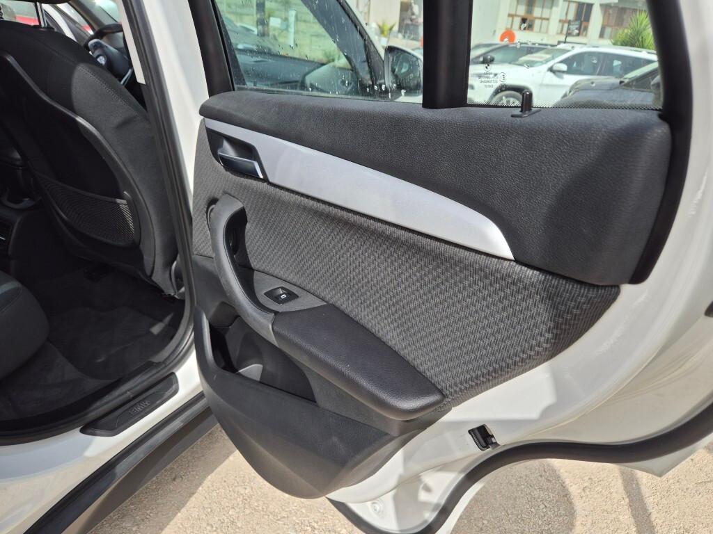 Bmw X1 MANUALE 18d 150cv NAVI LED