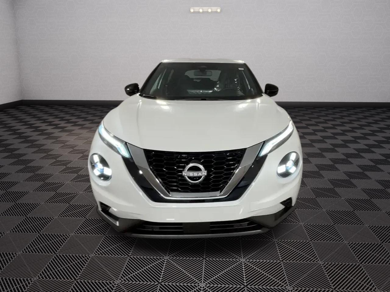 Nissan Juke 1.0 DIG-T 114 CV N-Connecta