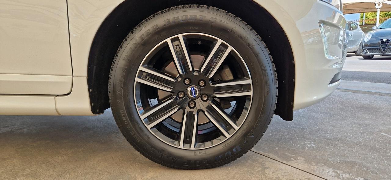 Volvo XC60 D3 2.0D 150cv Geartronic R-design