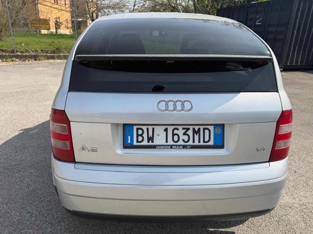 AUDI A2 157,615km 1.4 16V Top senza nessun lavoro da fare