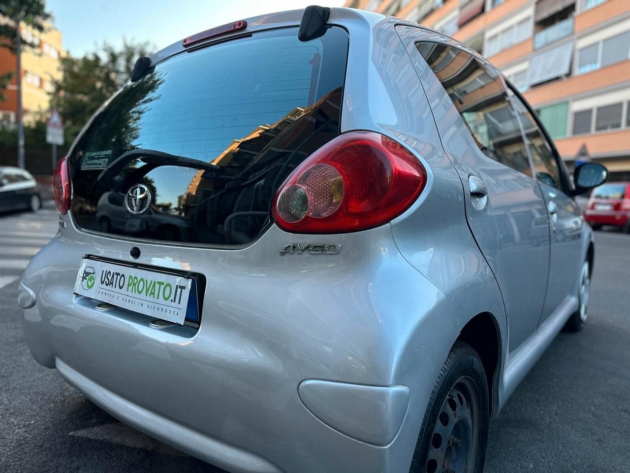 Toyota Aygo 1.0 NEOPATENTATI GARANZIA 12 MESI