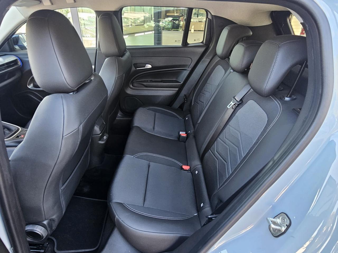Jeep Avenger 1.2 Turbo 100 CV Summit** 7500KM**
