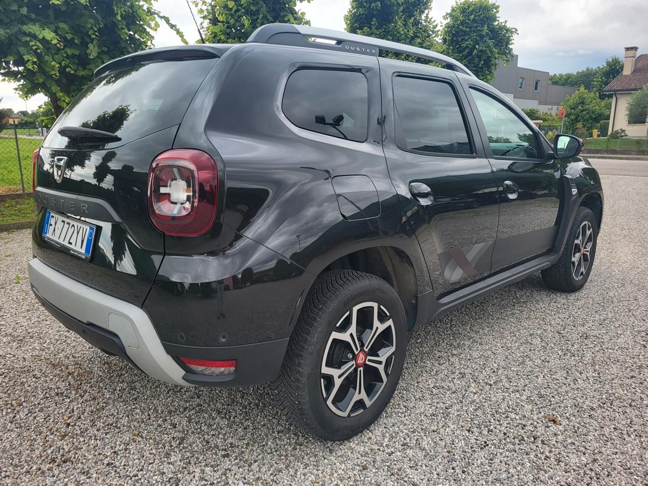 Dacia Duster 1.6 SCe GPL 4x2 Techroad