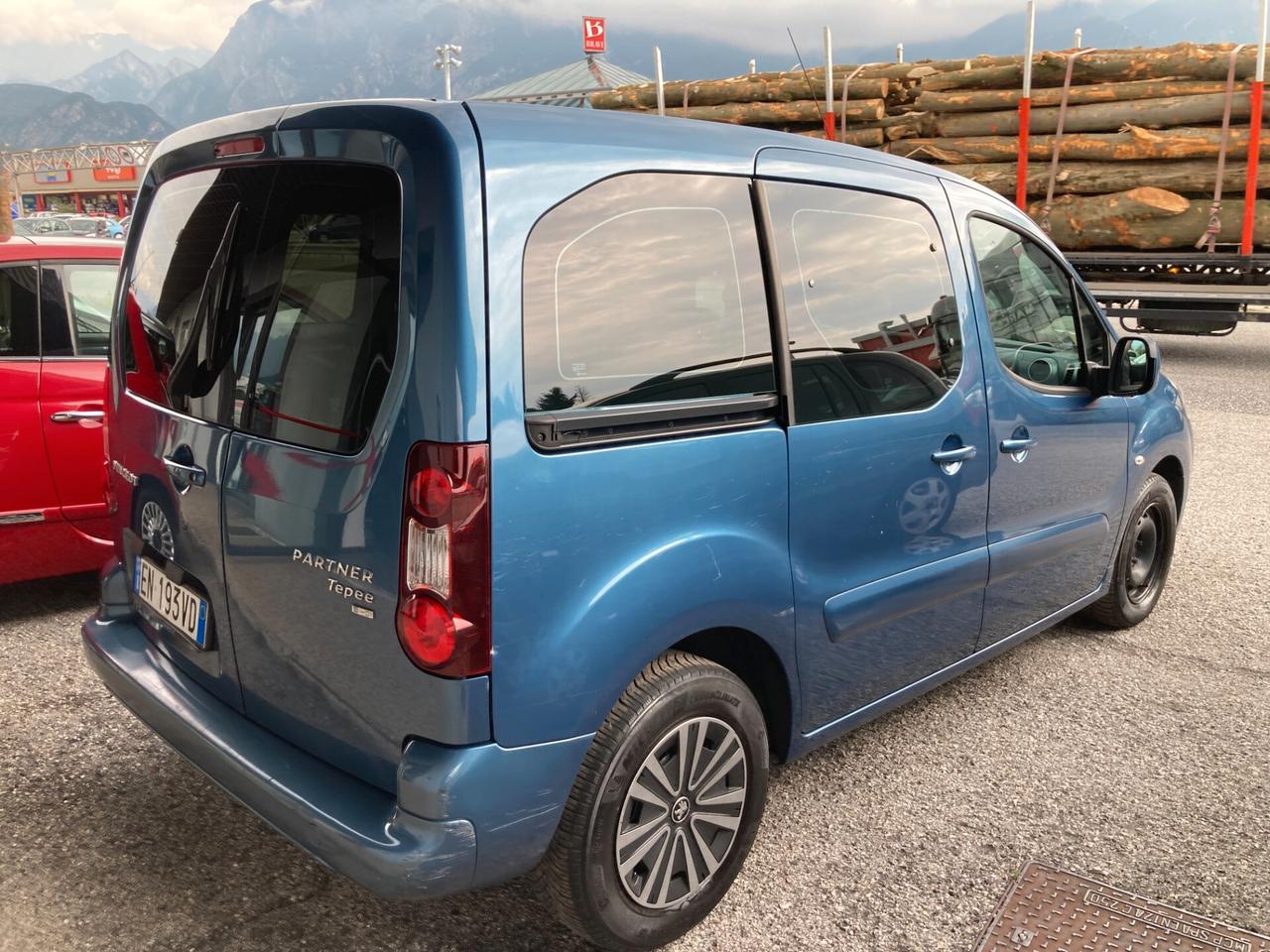 Peugeot Partner Tepee 1.6 e-HDi 92 CV S&S cambio robot. Active