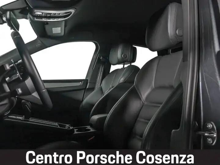 Porsche Macan 2.0 T
