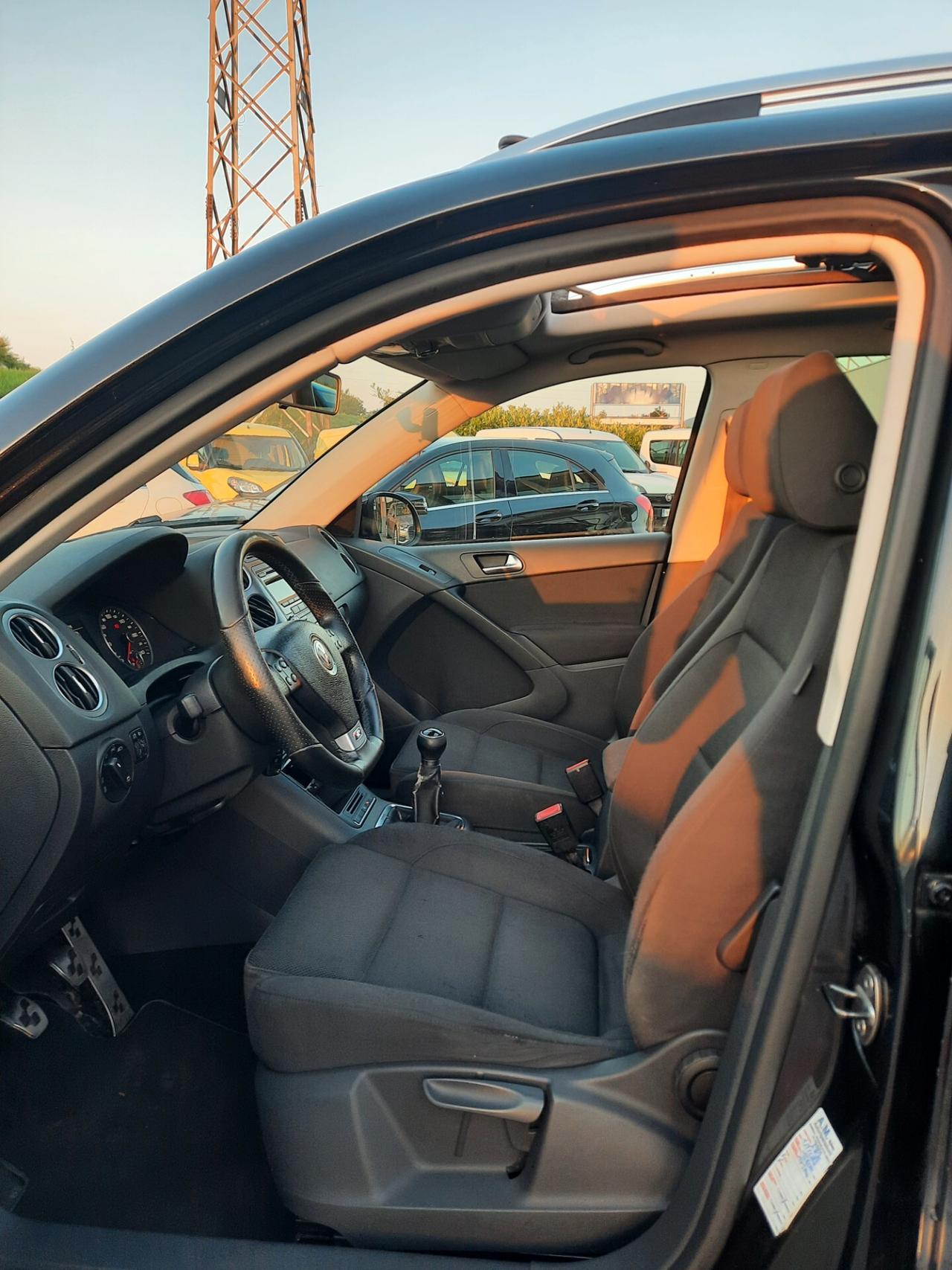 Volkswagen Tiguan 2.0 TDI 170 CV DPF 4MOTION R-Line