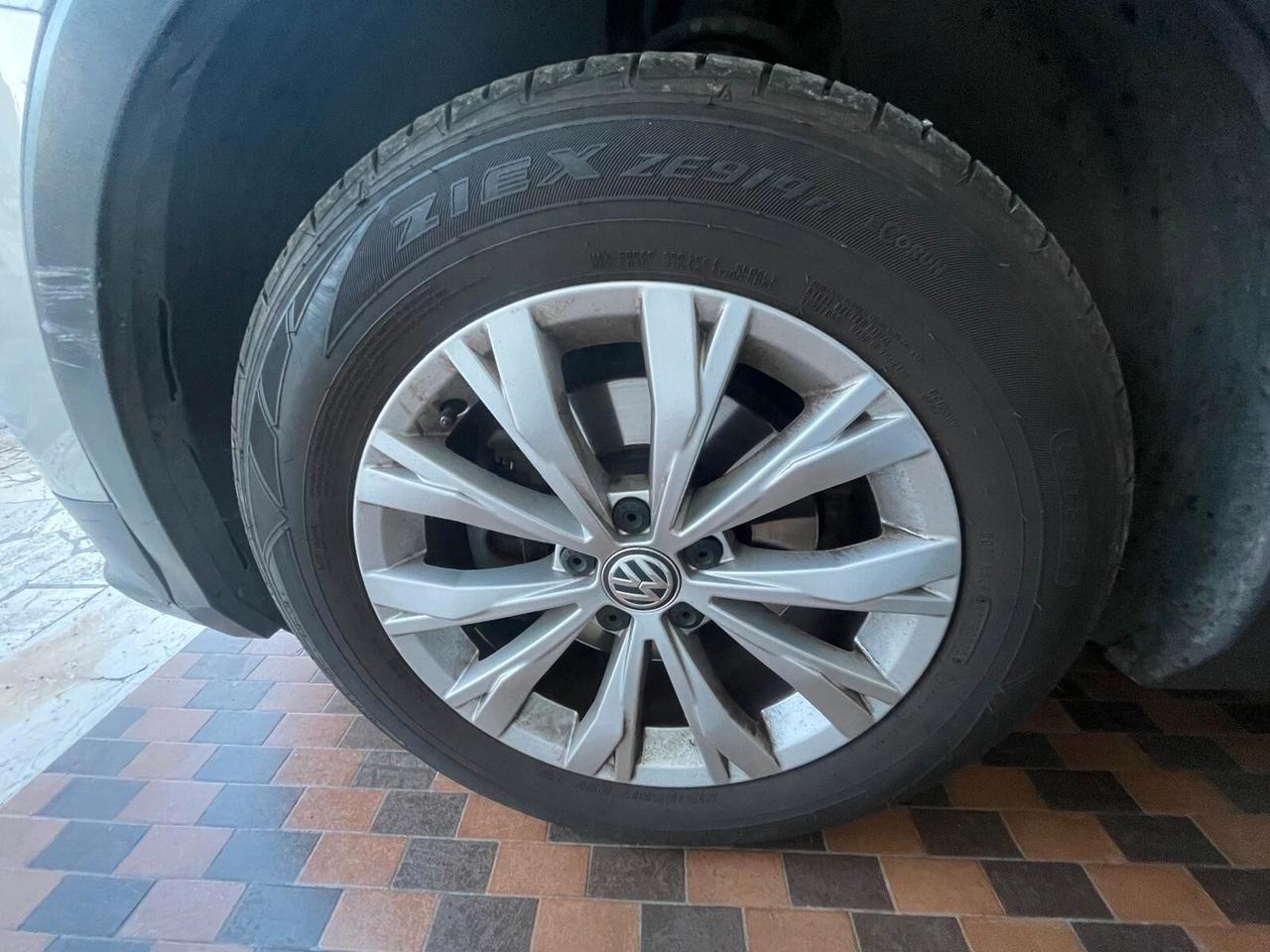 Volkswagen Tiguan 1.6 TDI SCR Business BlueMotion Technology