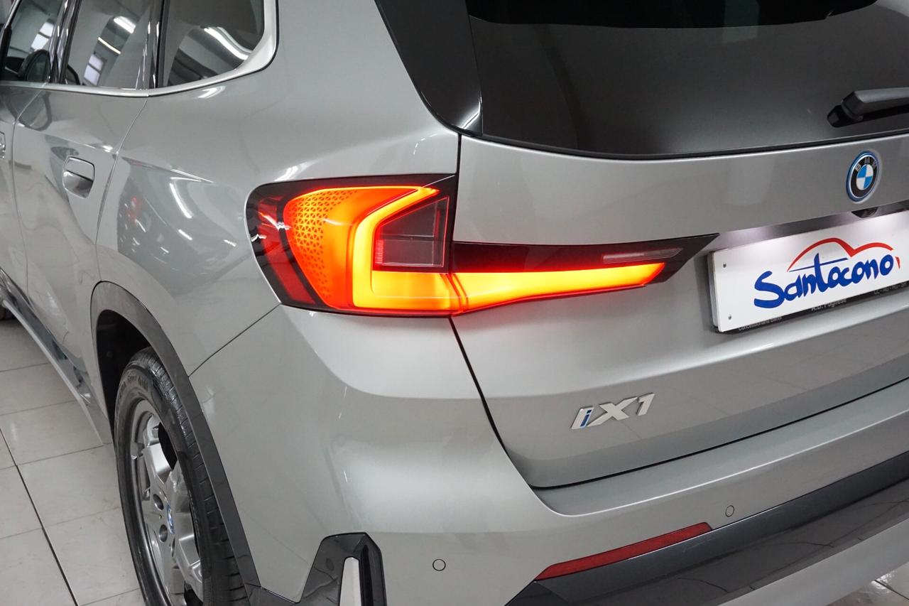 Bmw IX1 eDrive 20