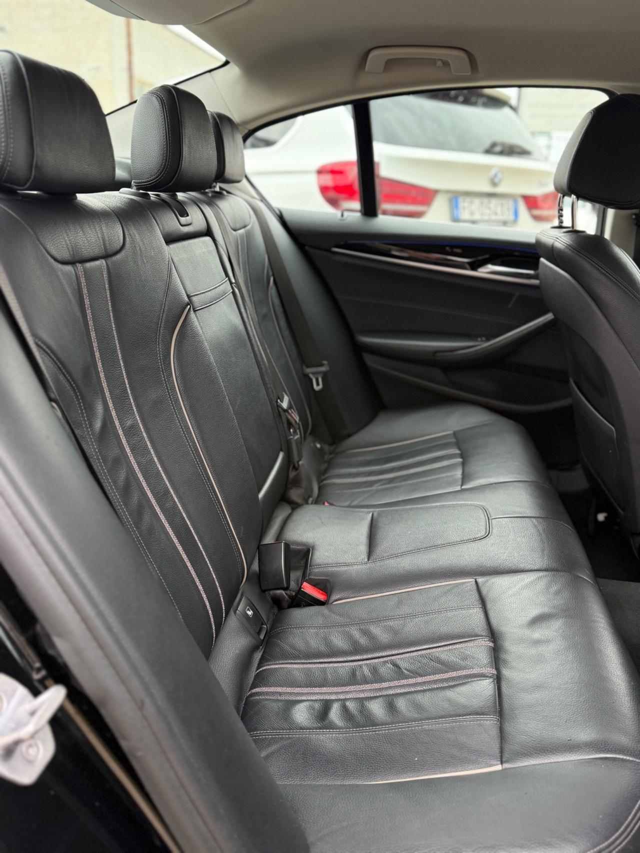 Bmw 520 520d xDrive Luxury