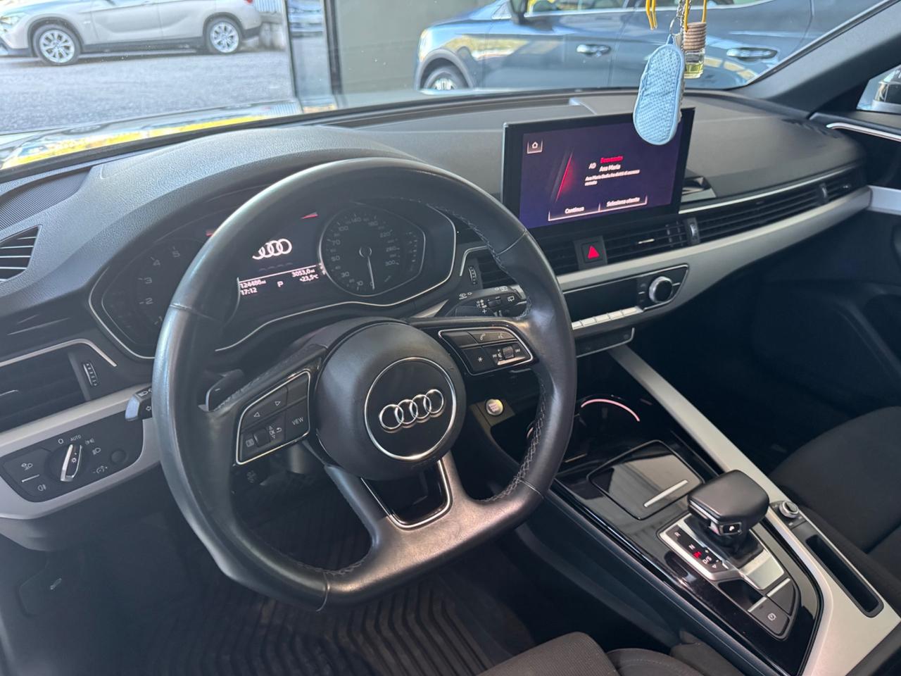 Audi A4 Avant 40 g-tron 2.0 AUT. S-line