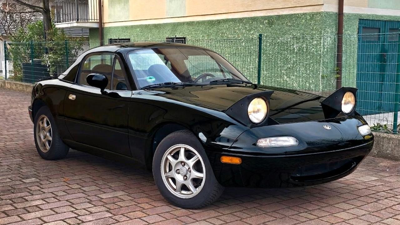 Mazda MX5 1.6i Miata Spider CRS ASI