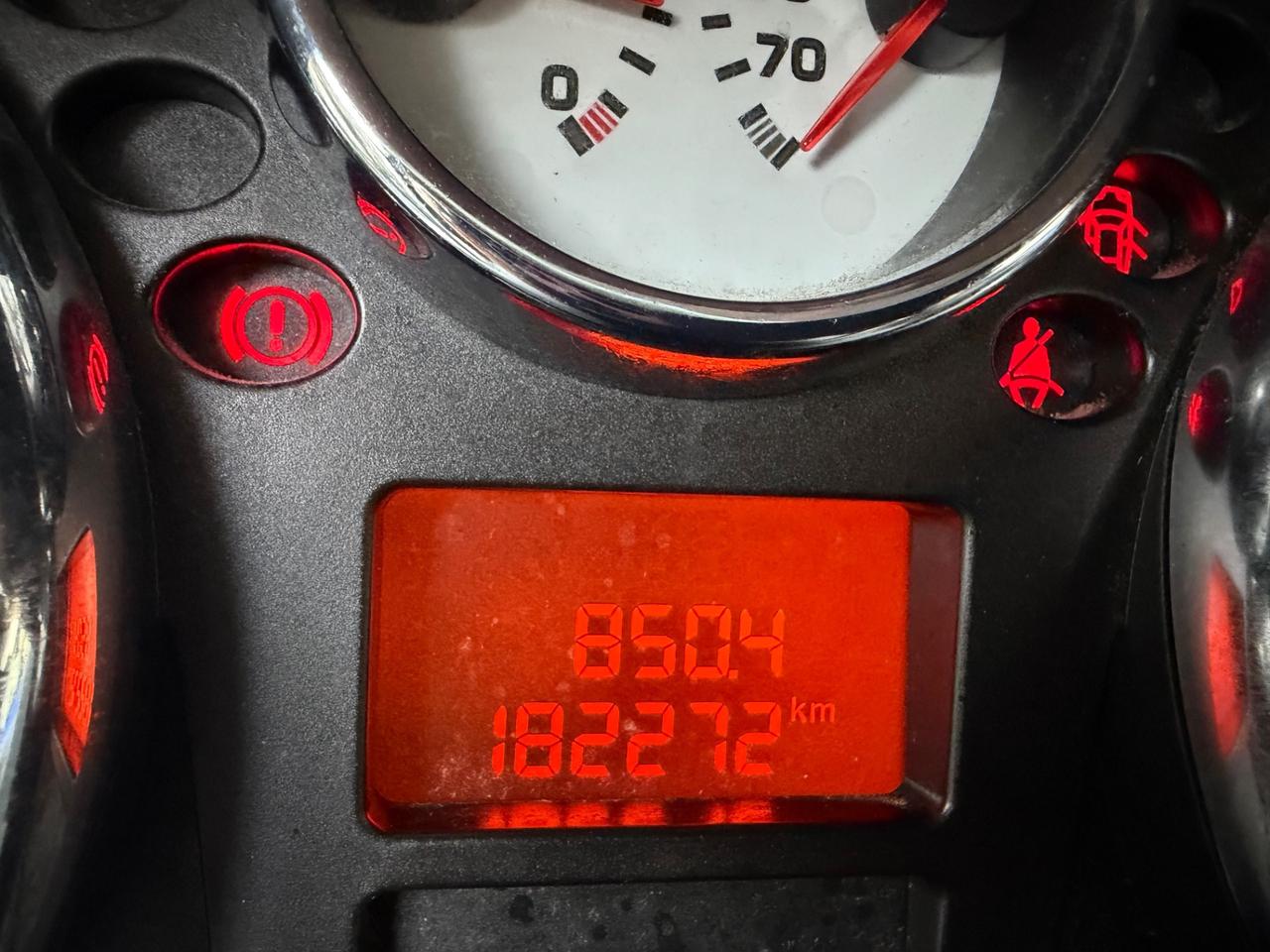 Peugeot 207 1.6 HDi 90CV 5p. XS