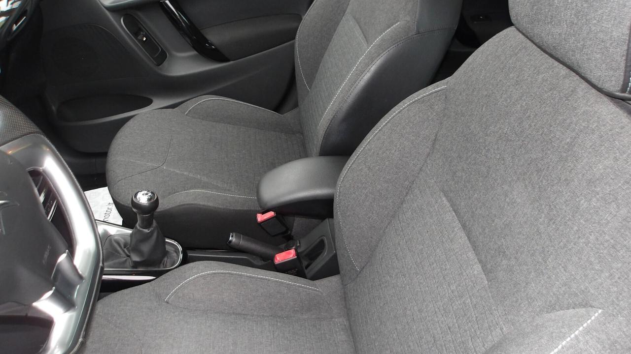 CITROEN C3 1.2 BENZ-NAVI-PREZZO PROMO!