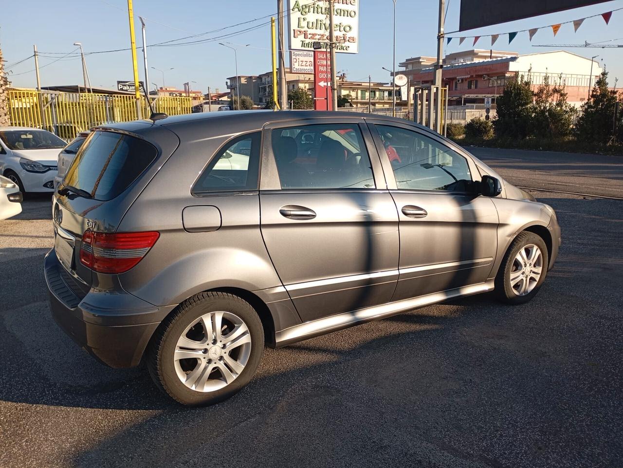 Mercedes-benz B 180 CDI Executive 2010