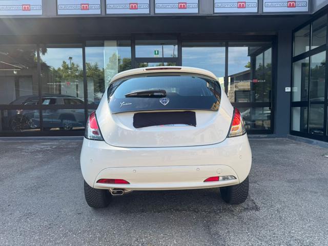 LANCIA Ypsilon 1.2 69 CV 5 porte GPL Ecochic Gold