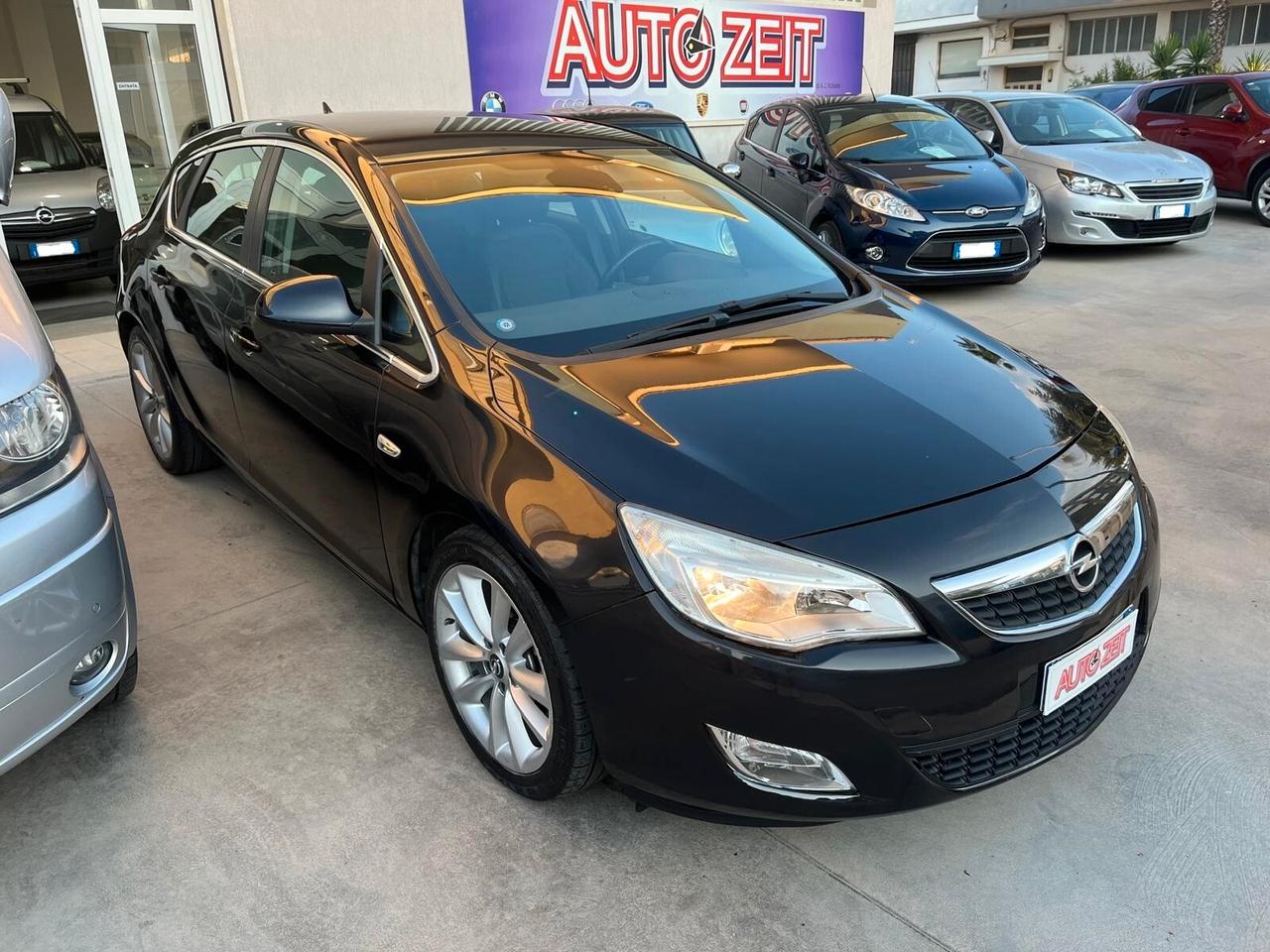 Opel Astra 1.7 CDTI 110CV 5 porte Cosmo