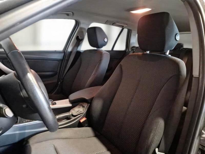 Bmw 320d Touring Business Advantage aut.