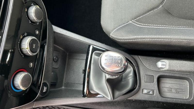 Renault Clio 5 Porte 0.9 TCe Energy GPL 90cv Zen 0.9 tce energy Zen Gpl 90cv
