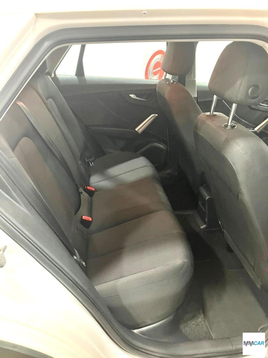 AUDI - Q2 - 30 TDI S tronic Business