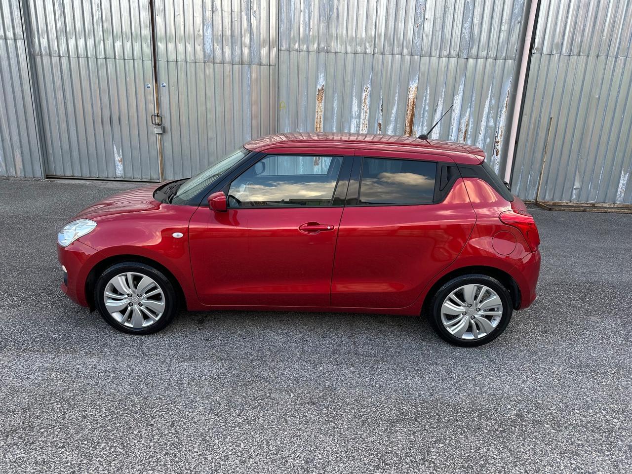 Suzuki Swift 1.2 Hybrid Top....Km certif