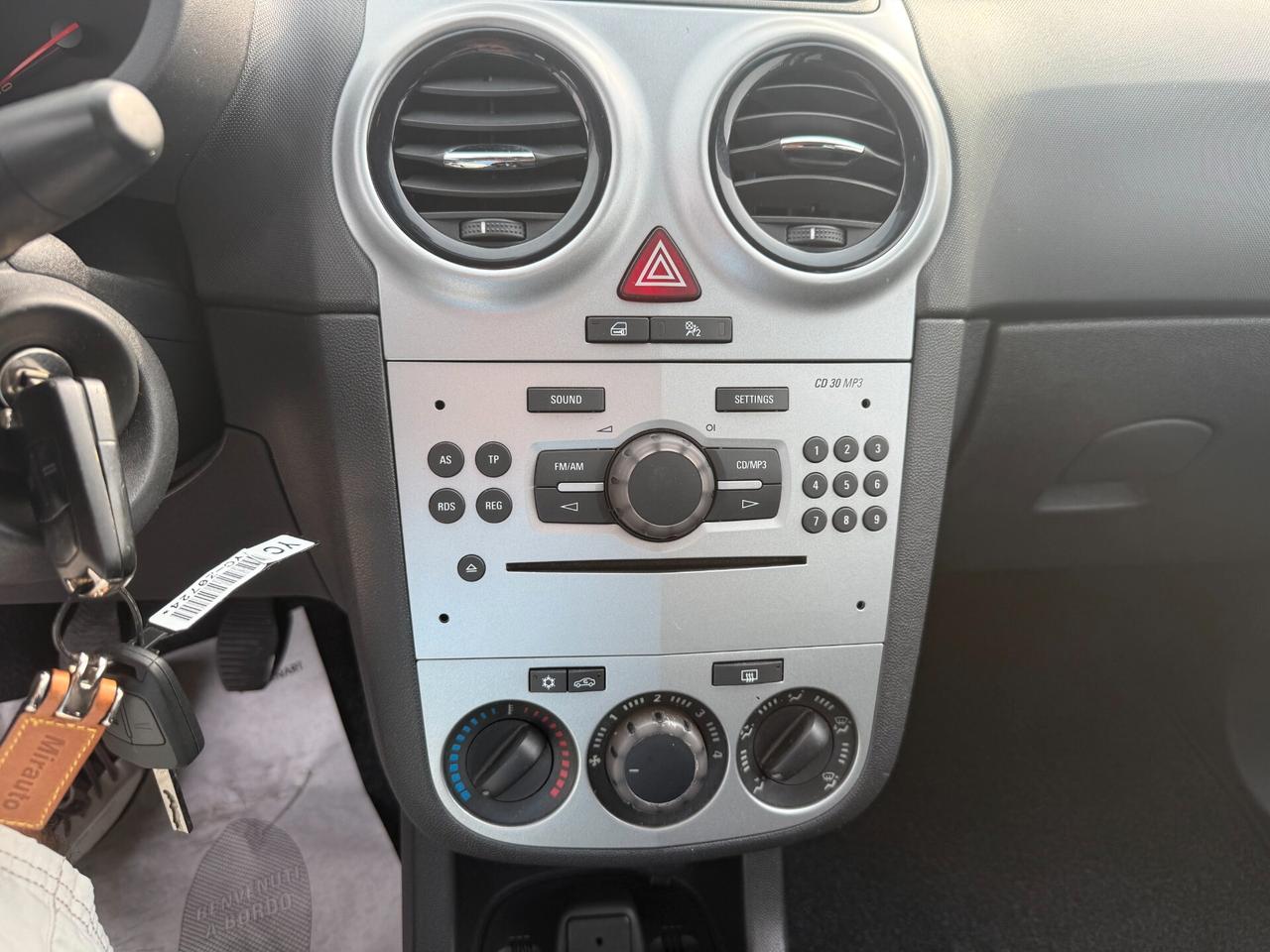 Opel Corsa 1.2 85CV 5 porte GPL-TECH Club