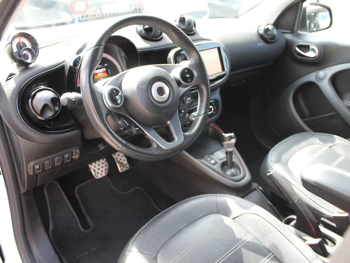 Smart ForFour EQ Edition One Led Pelle Cam UNIPRO IVA DEDUCIBILE