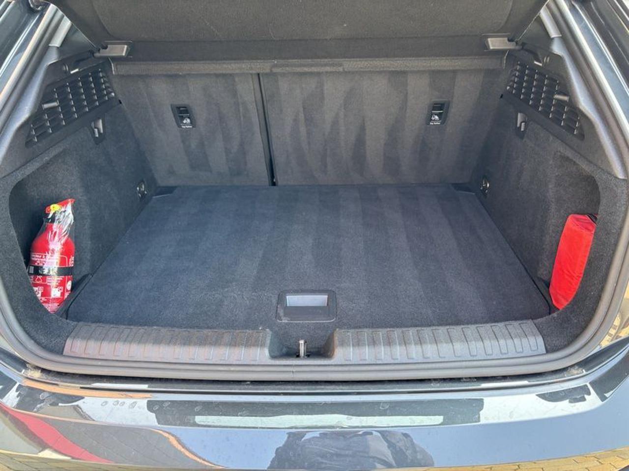 Audi A3 SPB 30 TDI Business NAVI-LED-PHONE APP